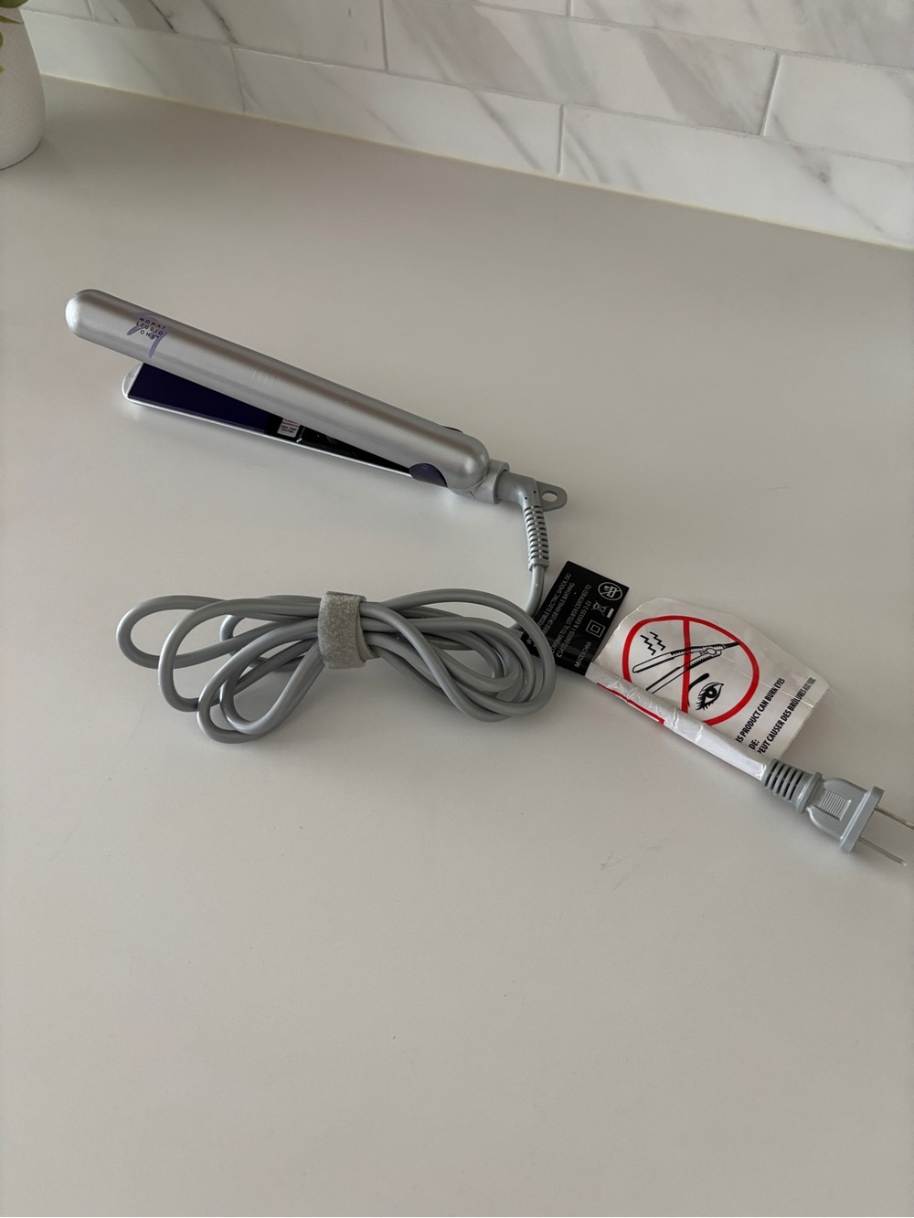 Monat Silver Hair StraightenerFlat Iron with Purple Plates used for travel twice